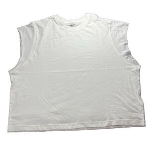 Men’s BDG Grayson Solid Cutoff Muscle Tank Top White